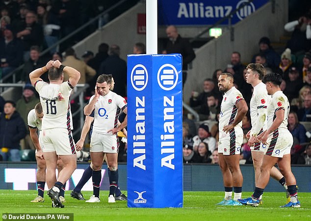 92166251-14093061-England_have_lost_five_Test_matches_in_a_row_after_Saturday_s_29-a-9_1731890435258.jpeg
