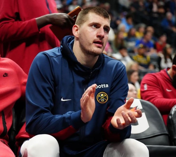 Nikola-Jokic-1st-NBA-player-since-Oscar-Robertson-with-26-points-18-rebounds-16-assists-in-a-game.jp_.jpeg