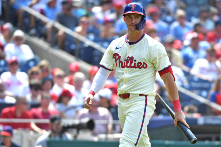 austin-hays-phillies-1024x683.jpg