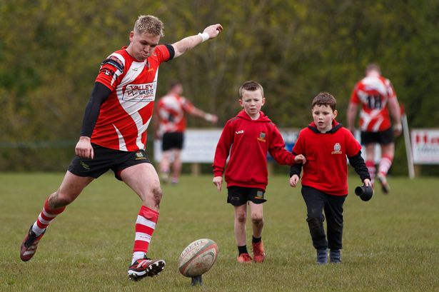 0_CDD_270424_Tonna_v_Glyncorrwg_001.jpg