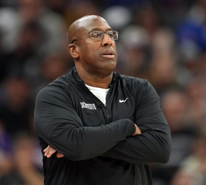 Kings-Fire-Coach-Mike-Brown.jpg