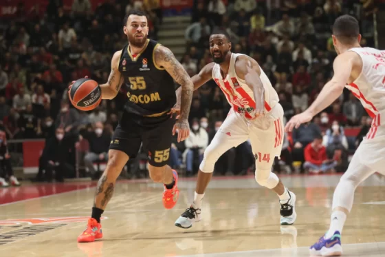 Mike-James-Monaco-Crvena-Zvezda-EuroLeague-e1659508543327-560x373.webp.webp