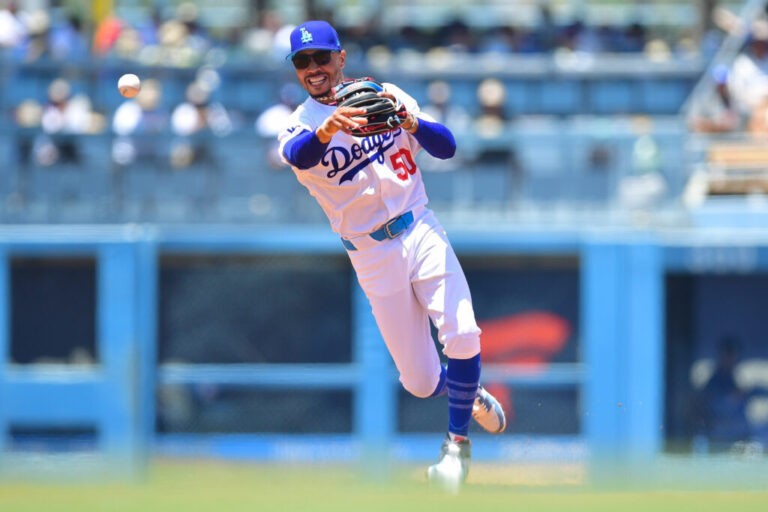Mookie_Betts_Dodgers-copy-1024x683.jpg