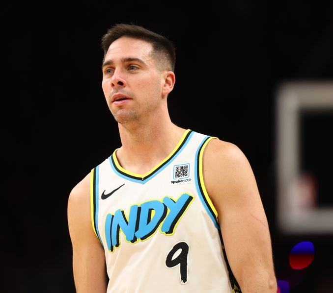 Pacers-T.J.-McConnell-Tied-For-4th-Most-10-Point-10-Assist-Games-Off-The-Bench.jpg