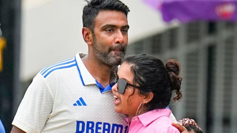 Ravichandran-Ashwin-and-his-wife-Prithi.jpg