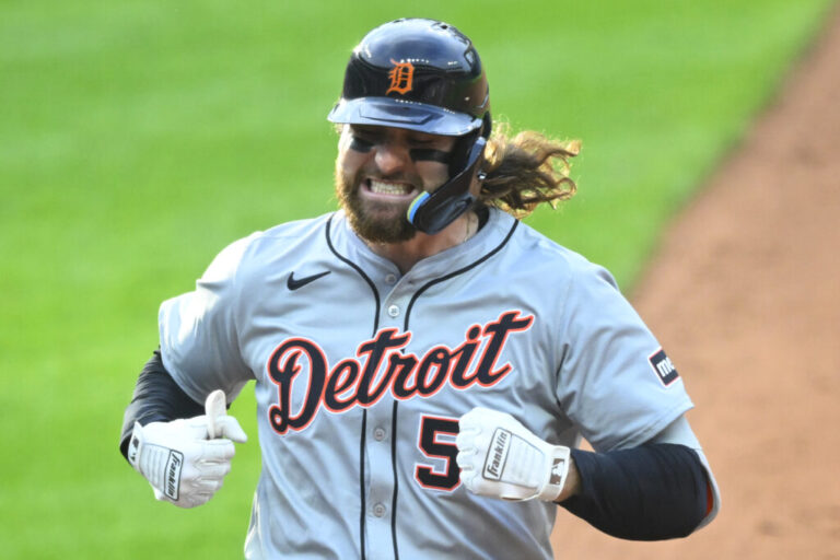 Ryan_Vilade_Tigers-1024x683.jpg
