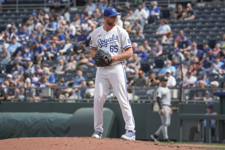 matt-sauer-royals-1024x683.jpg