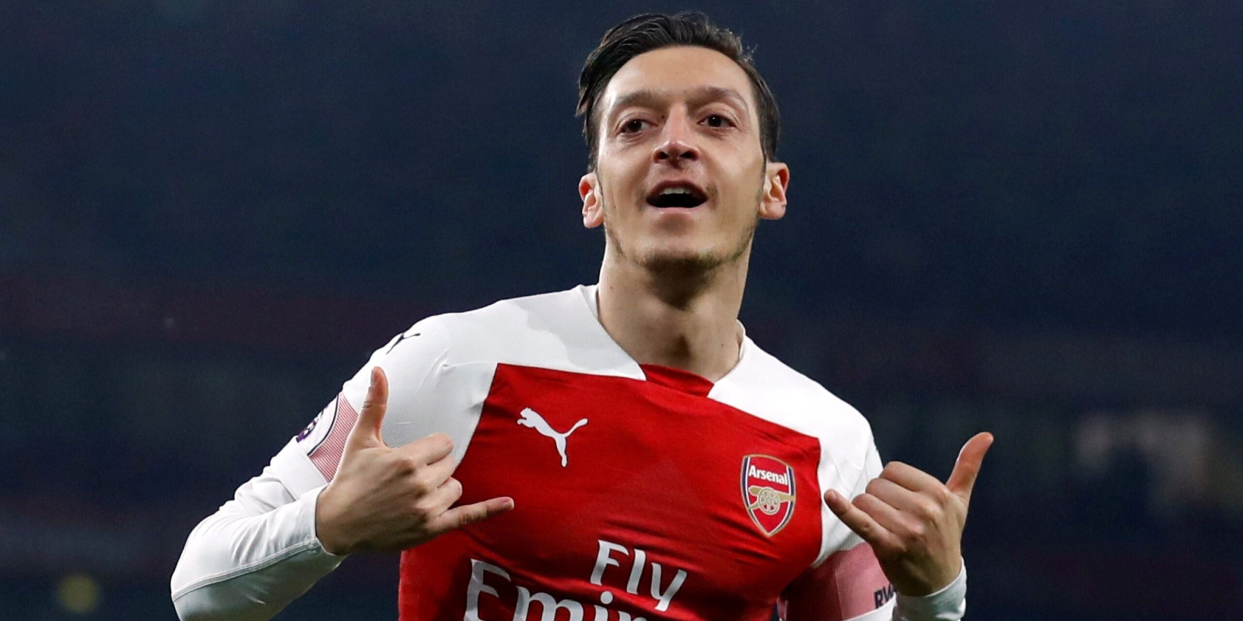 mesut-ozil-arsenal.jpg