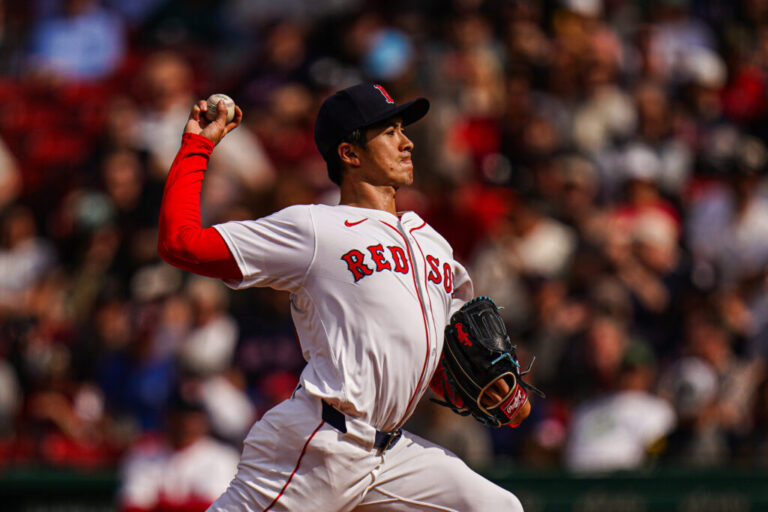 naoyuki-uwasawa-red-sox-1024x683.jpg
