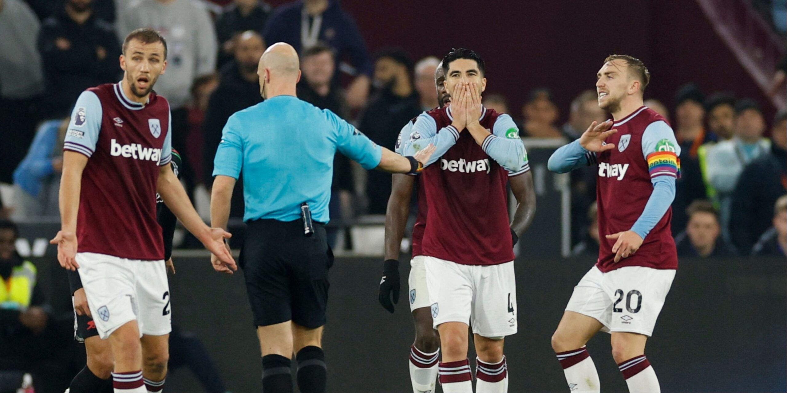 soucek-bowen-soler-west-ham.jpg