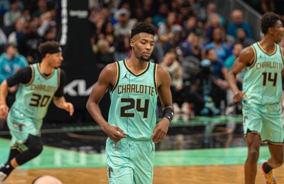 @unknownvision_PeterBaba_11-16-24_HornetsBucks11-min-scaled-e1732381484142-560x364.jpg