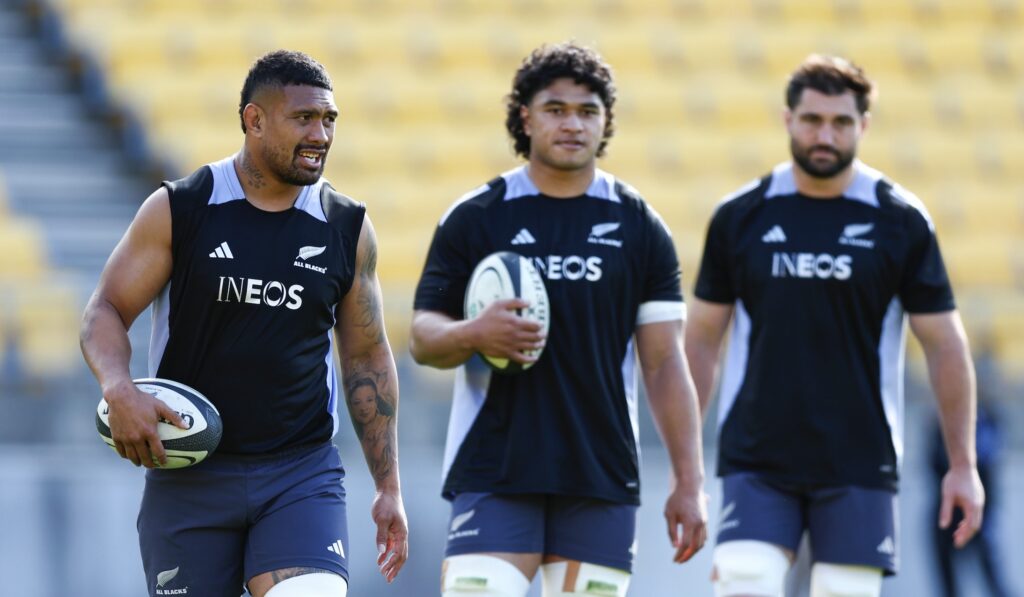 Ardie-Savea-Wallace-Sititi-Luke-Jacobson-Hagen-Hopkins-Getty-Images.jpg