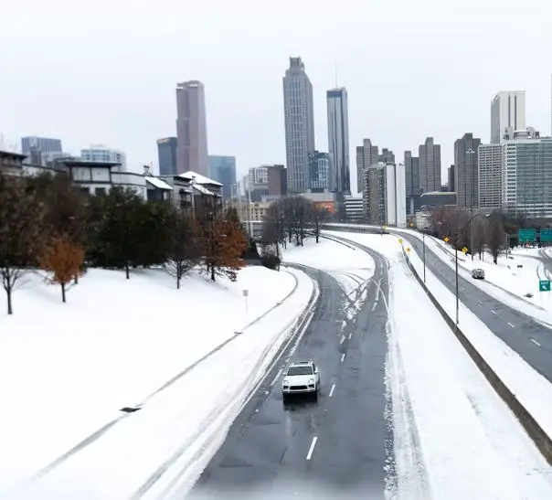 Rockets-Hawks-Game-Postponed-After-Atlanta-Hit-By-Winter-Storm.jpg