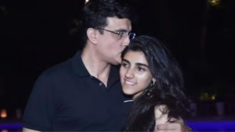 Sourav-Ganguly-with-his-daughter-Sana-Ganguly.jpg