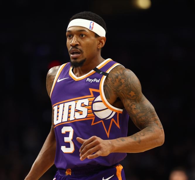 Suns-Bradley-Beal-Suffers-Hip-Contusion-Against-Grizzlies.jpg