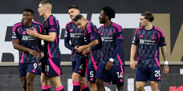 nottingham-forest-s-taiwo-awoniyi-celebrates-scoring-their-third-goal-with-teammates.JPG