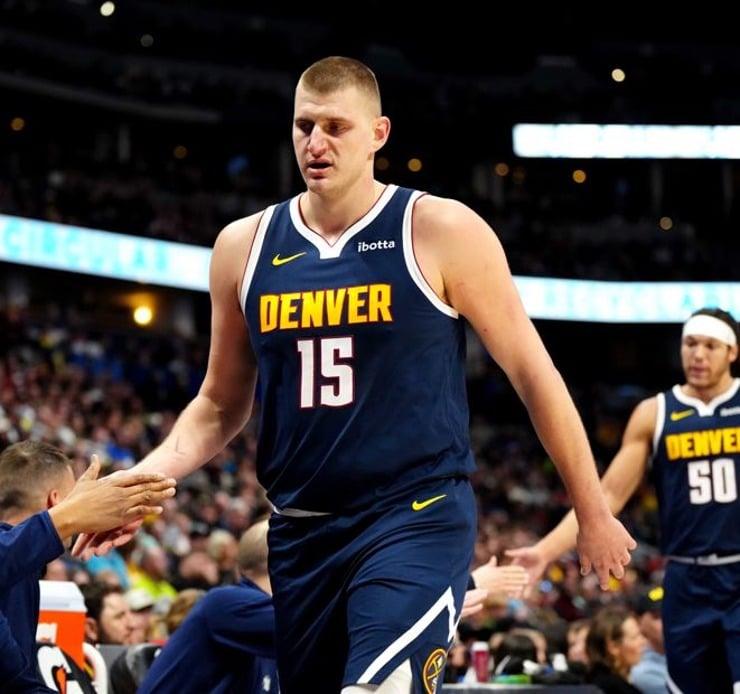 Nikola-Jokic-trails-LeBron-James-for-2nd-most-games-leading-a-team-in-points-rebounds-assists.jpg