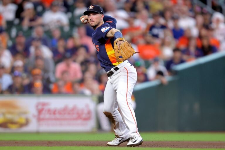 alex-bregman-third-base-1024x683.jpg