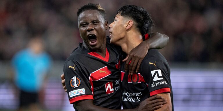 fc-midtjylland-s-dario-osorio-celebrates-scoring-their-first-goal-with-franculino-dju.JPG