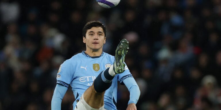 khusanov-manchester-city-premier-league.jpg