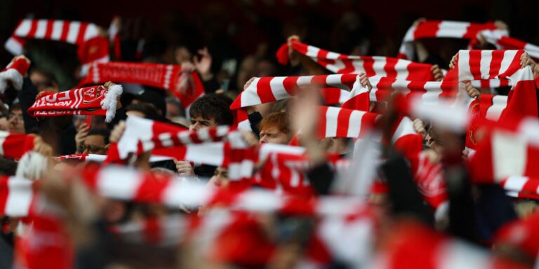 arsenal-emirates-stadium-2.jpg