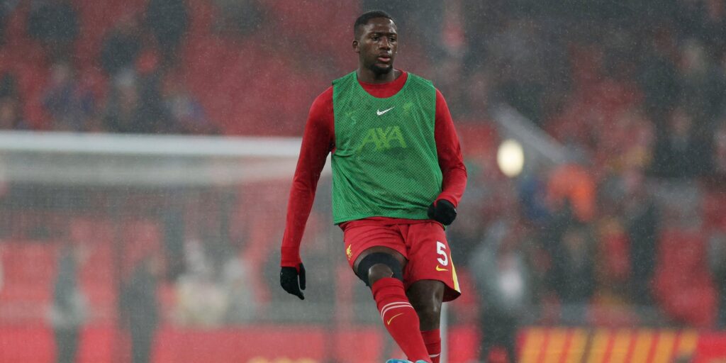 ibrahima-konate-warming-up-for-liverpool.jpg