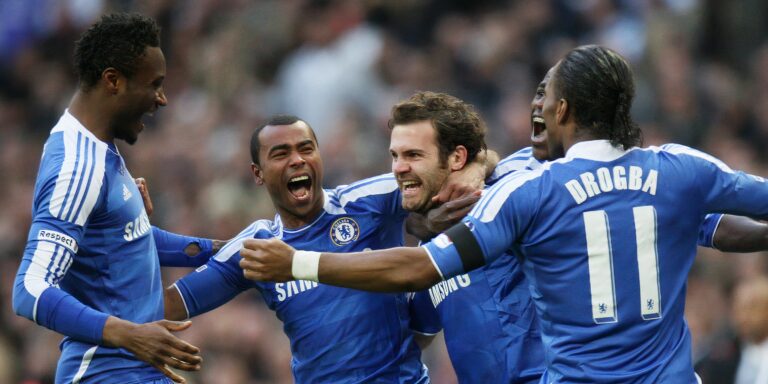 juan-mata-chelsea-spurs-fa-cup-semi.jpg