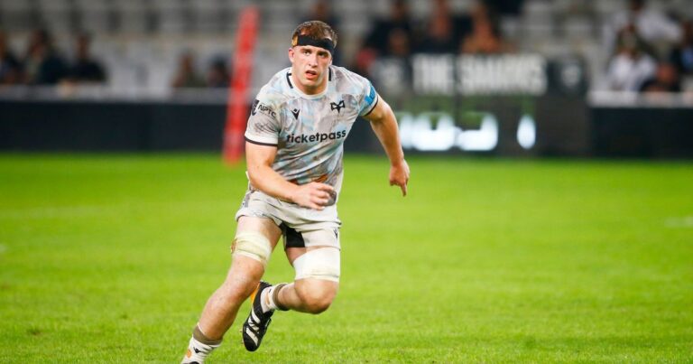 0_090525-Hollywoodbets-Sharks-v-Ospreys-United-Rugby-Championship-.jpg