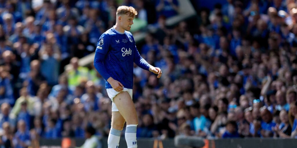 1748068171_everton-defender-jarrad-branthwaite.jpg