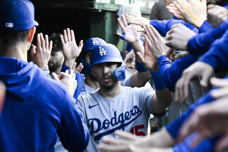 Austin_Barnes_Dodgers-1024x683.jpg