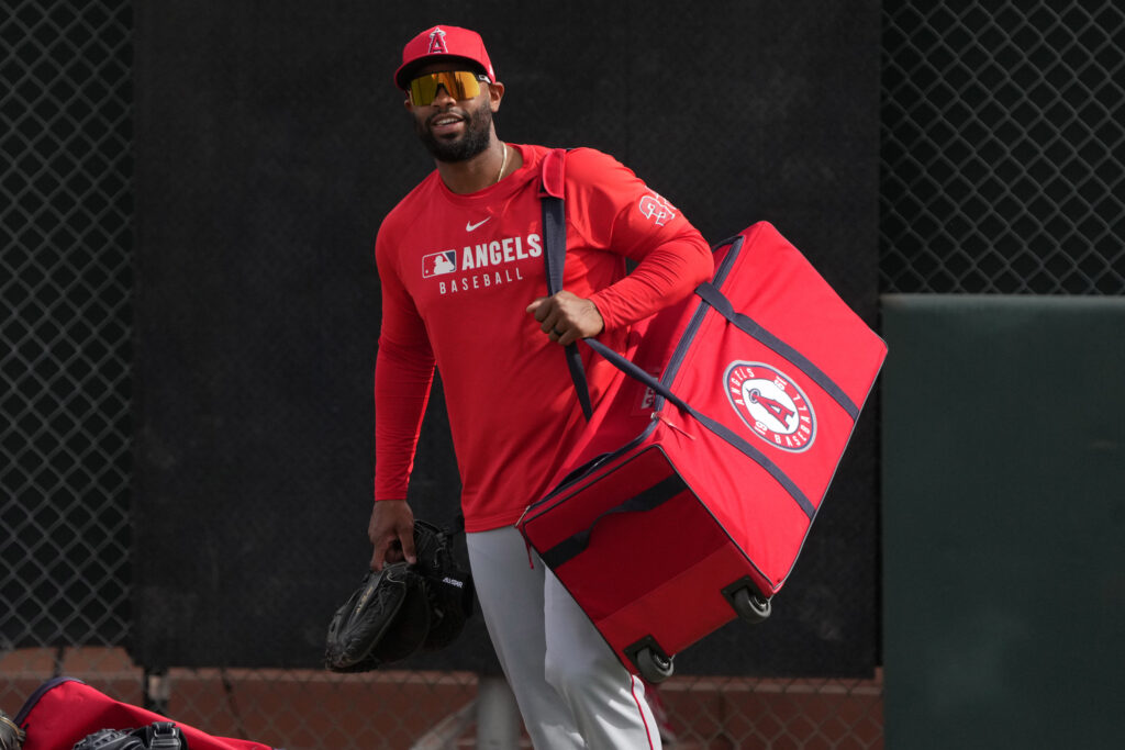 ChuckieRobinson-Angels-1024x683.jpg