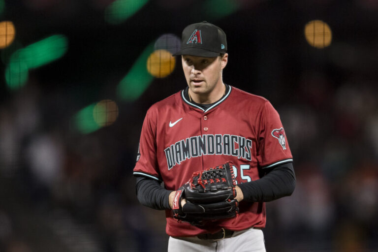 Joe_Mantiply_Diamondbacks-1024x683.jpg