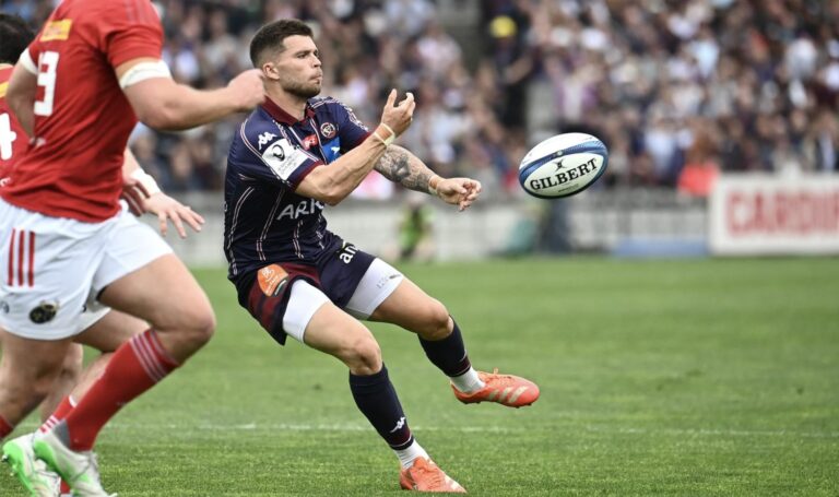 Matthieu-Jalibert-Bordeaux-12-April-2025-Christophe-Archambault-AFP-via-Getty-Images-e1747801147102.jpeg