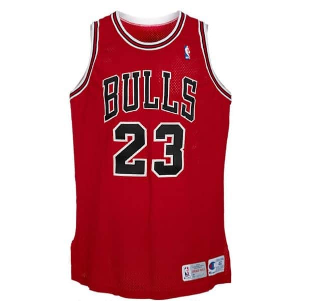 Michael-Jordan-1992-93-Bulls-Uniform.jpg
