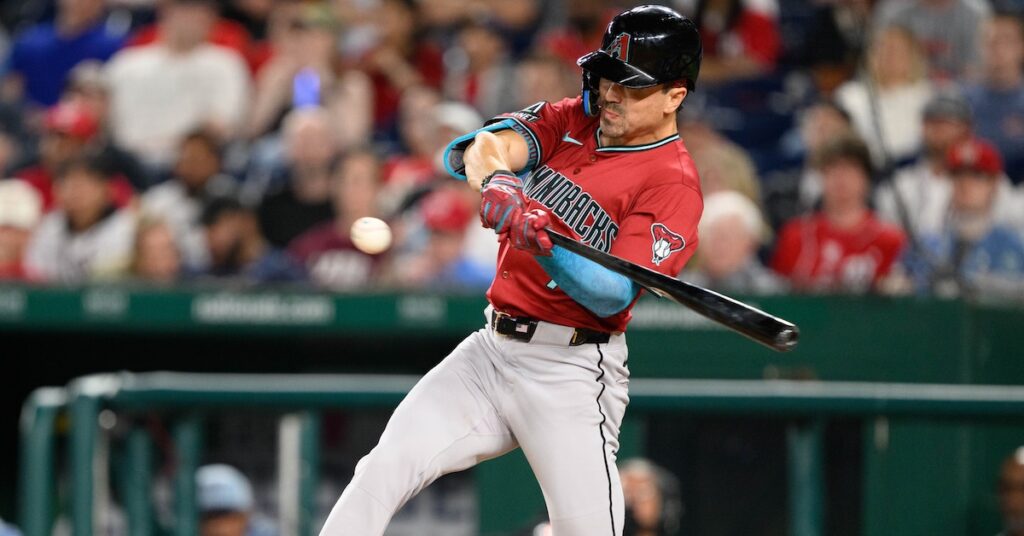 corbin-carroll-swing-2.jpg