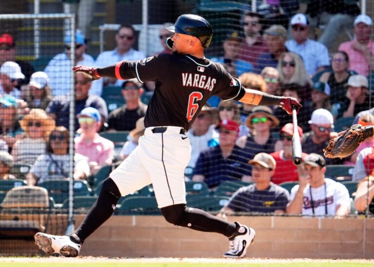 ildemaro-vargas-dbacks-1024x733.jpg