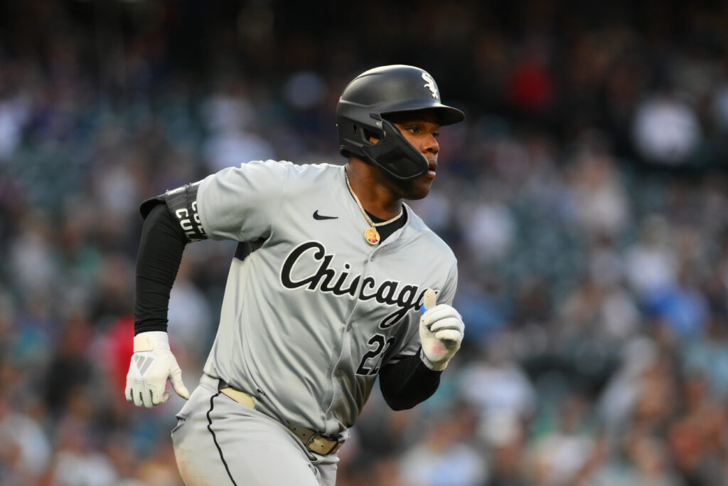 oscar-colas-white-sox-1024x683.jpg