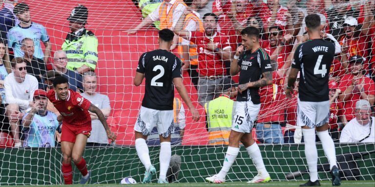 saliba-kiwior-ben-white-arsenal.jpg