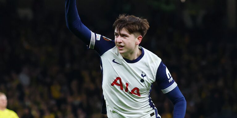 spurs-mikey-moore.jpg