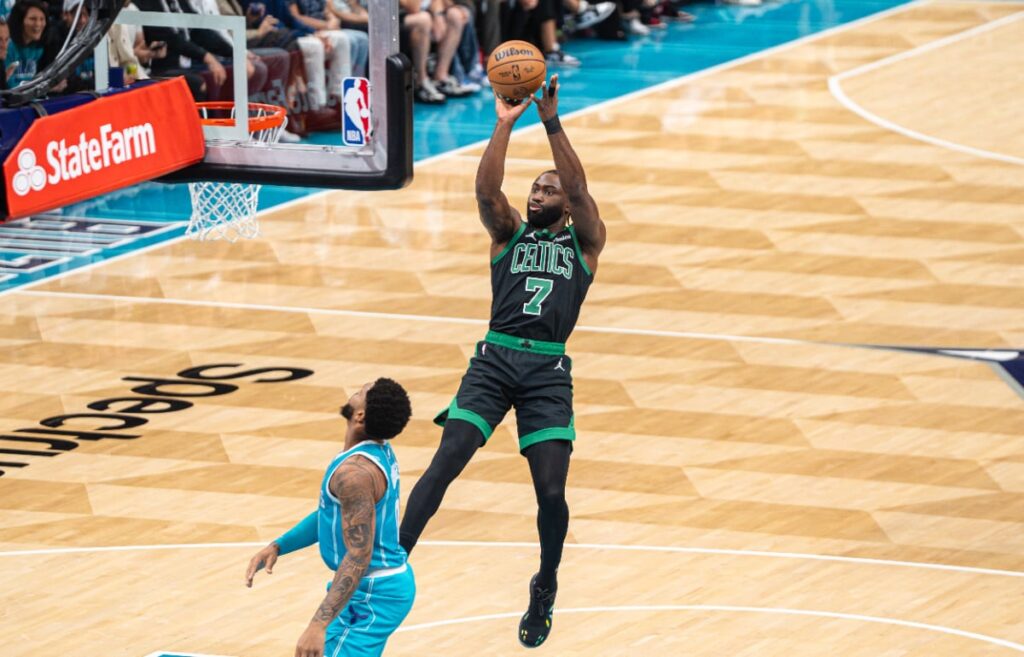 @unknownvision_PeterBaba_11-1-24_HornetsCeltics1.jpg