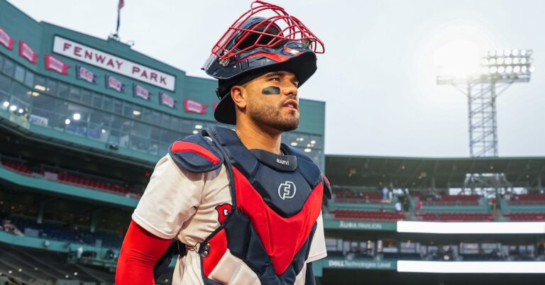 Carlos-Narvaez-breakout.jpg