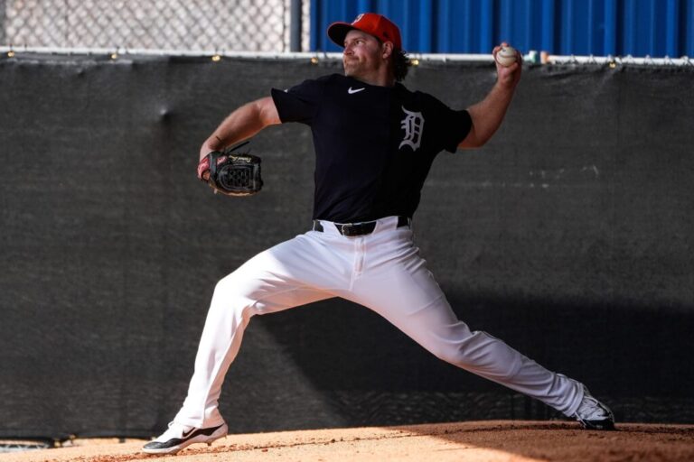 Dietrich_Enns_Tigers-1024x683.jpg