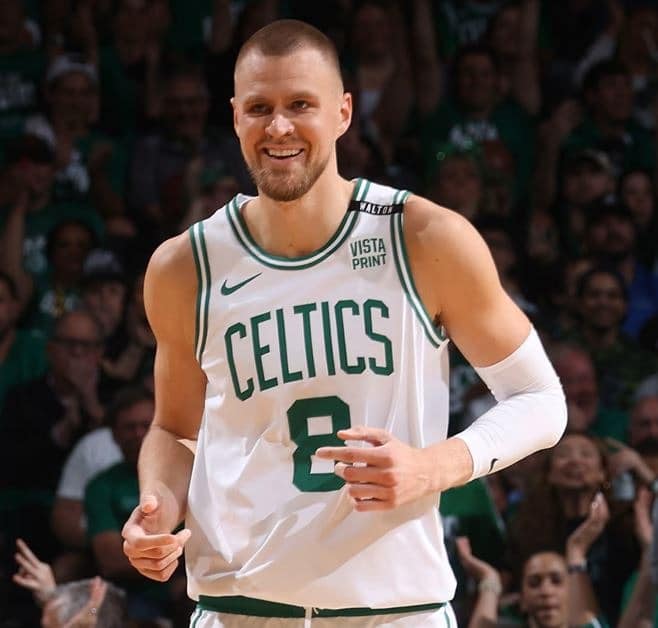 Kristaps-Porzingis-Trade-Rumors-Suns-Pursuing-Celtics-Center.jpg