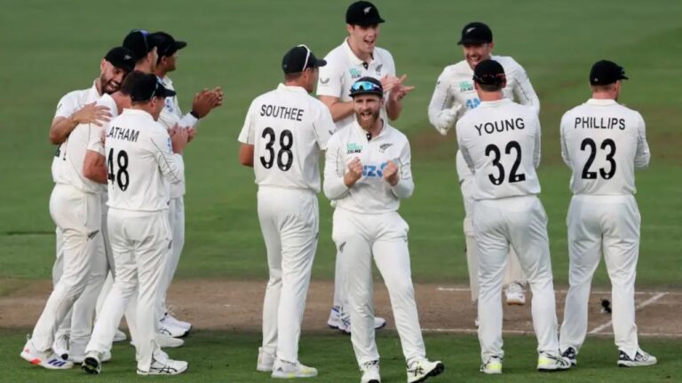 New-Zealand-vs-England-3rd-Test-Hamilton.jpg