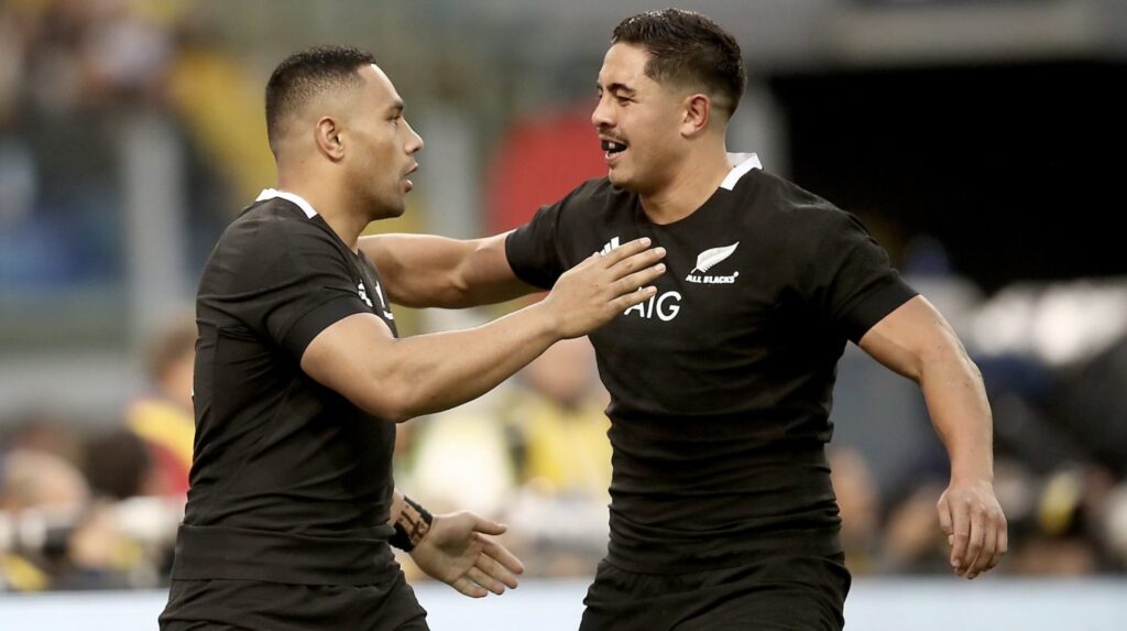 Ngani-Laumape-Anton-Lienert-Brown-2018-Phil-Walter-Getty-Images-e1749534084982.jpg