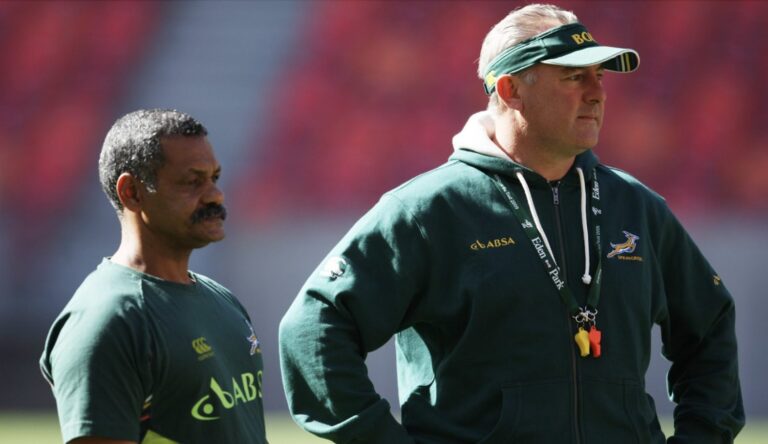 Peter-de-Villiers-Gary-Gold-15-August-2011-Steve-Haag-Gallo-Images-e1750485430754.jpg