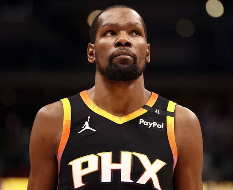 Spurs-Lead-Kevin-Durant-Trade-Sweepstakes-Over-Heat-Rockets.jpg