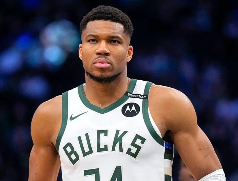Spurs-Trade-Rumors-San-Antonio-Hasnt-Had-Substantive-Talks-on-Giannis-Antetokounmpo.jpg