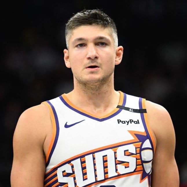 Suns-Trade-Rumors-Phoenix-Shopping-Royce-ONeale-Grayson-Allen.jpg