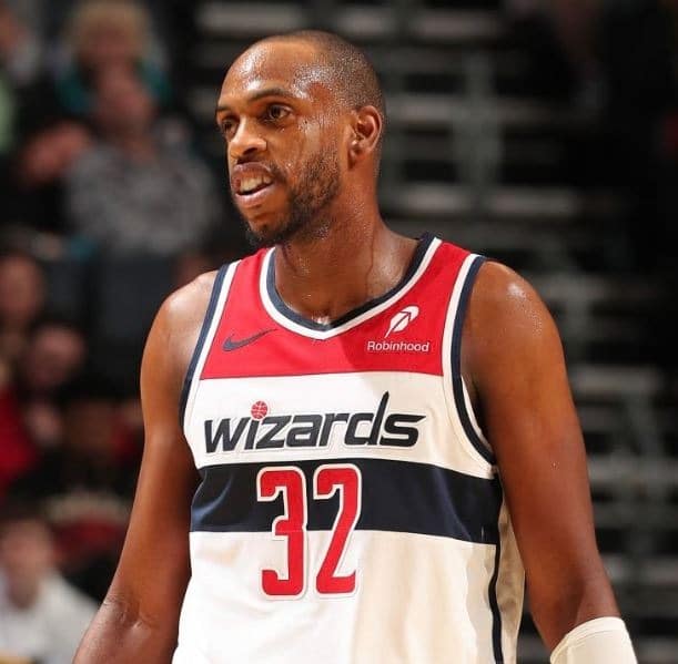 Wizards-Rumors-Khris-Middleton-Exercises-2025-26-Player-Option.jpg